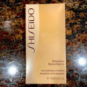 Shiseido brand “Benefiance” Revitalizing Emulsion